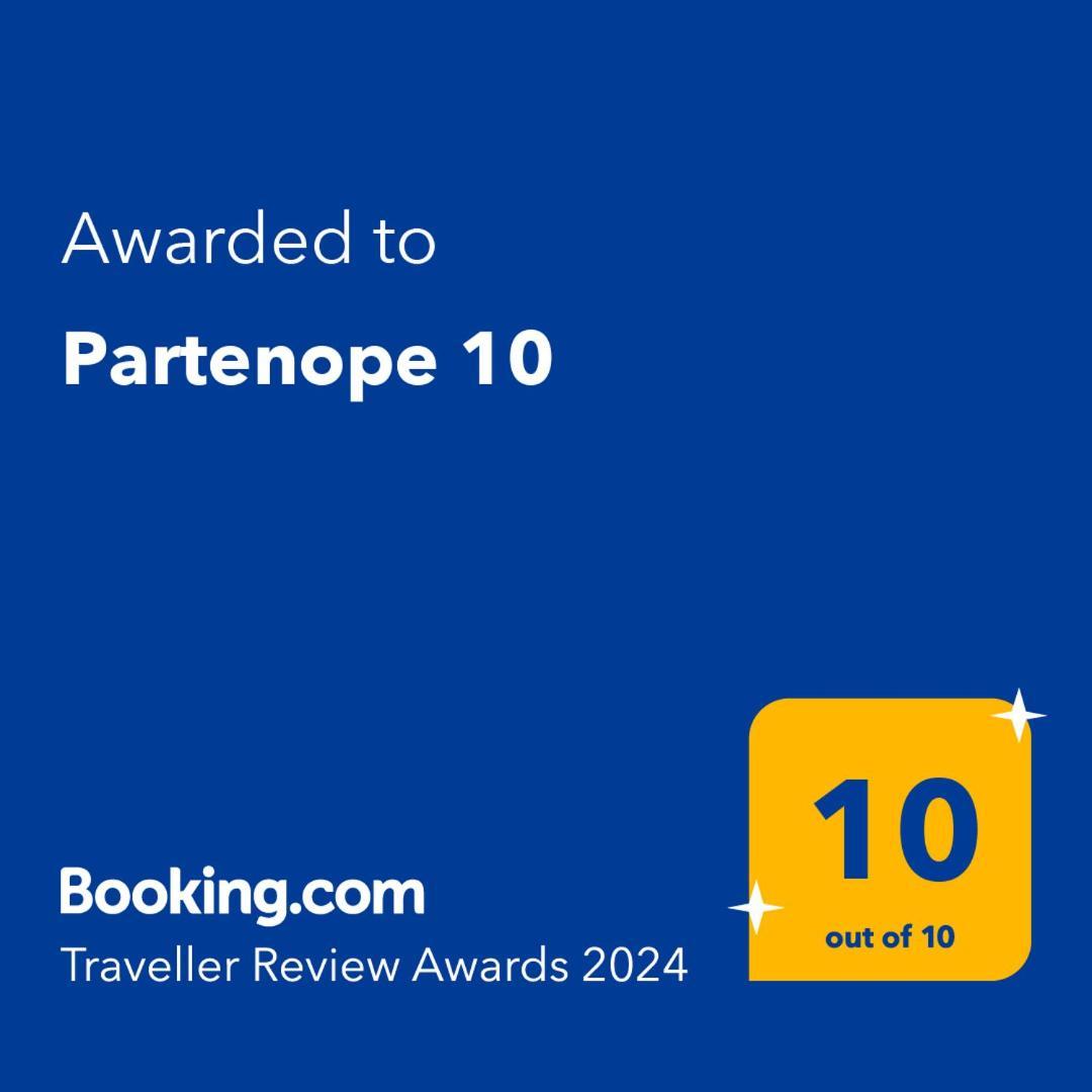 Partenope 10 Napoli Bagian luar foto