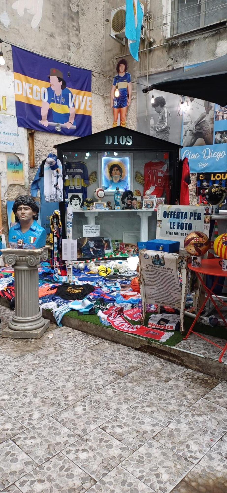 Partenope 10 Napoli Bagian luar foto